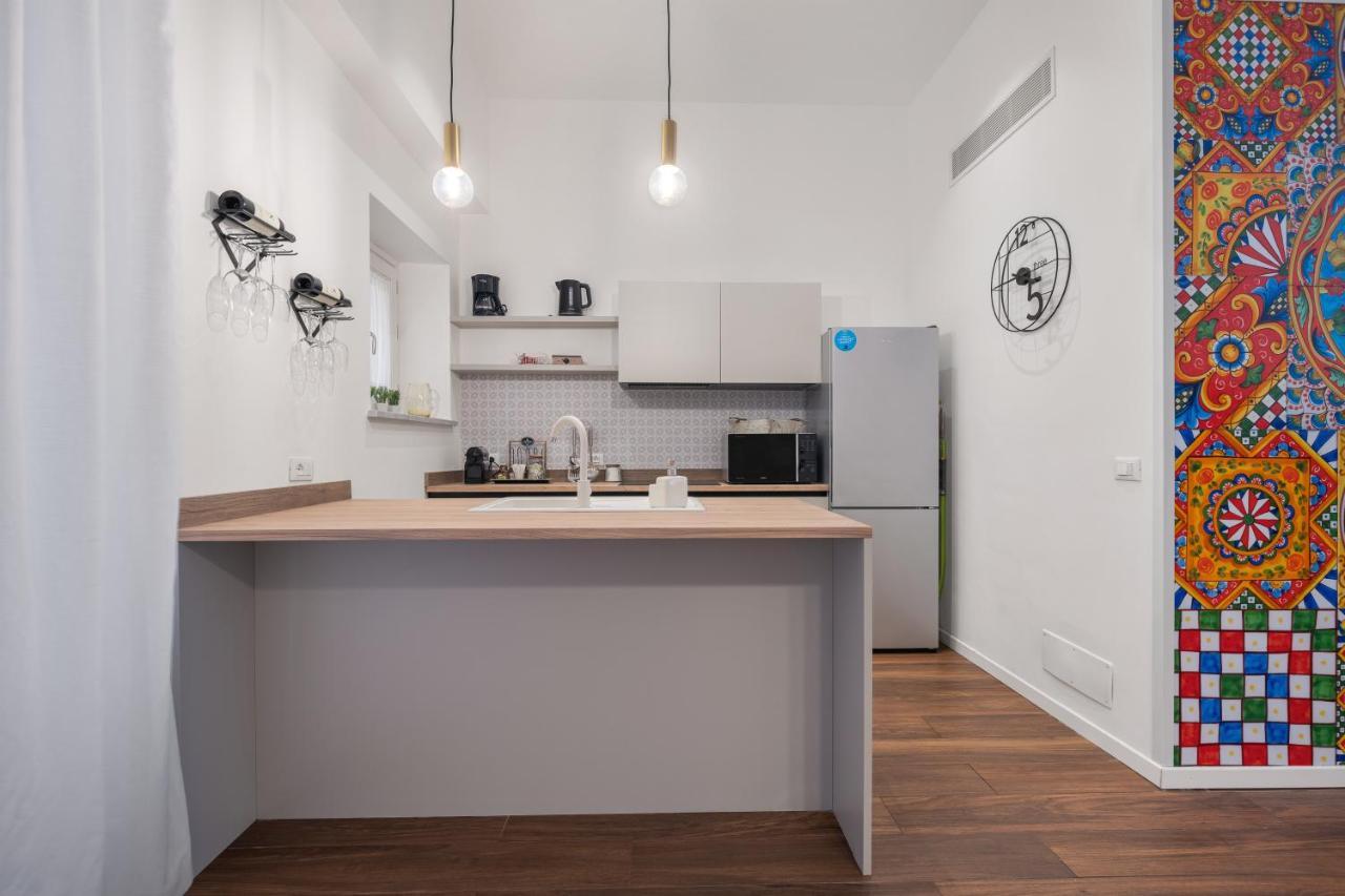 Casa Brezi Apartment Palermo Bagian luar foto